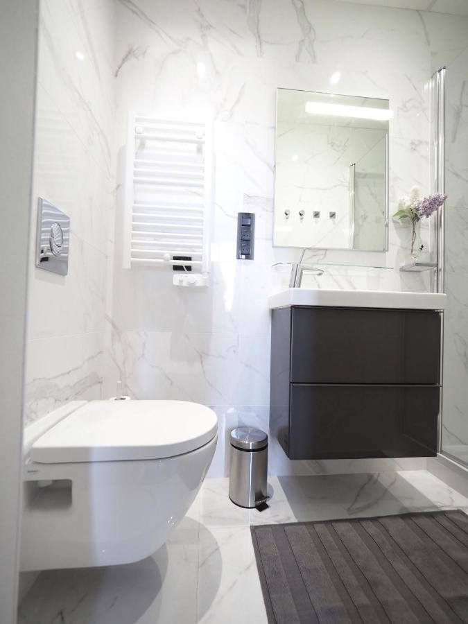 Superbe Appartement Independant En Centre Ville Vichy Eksteriør bilde